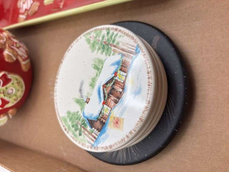 Holiday Serving Collection: Dishes, Bowls, and Coasters