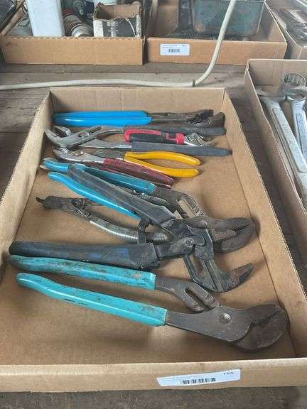 Pliers, large lot image