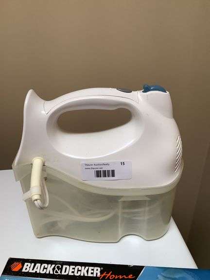 Hamilton Beach Hand Mixer & Black and Decker Electric Knife