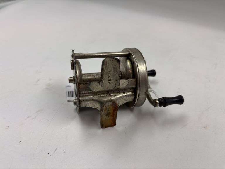 Shakespeare Acme 1904 Fishing Reel