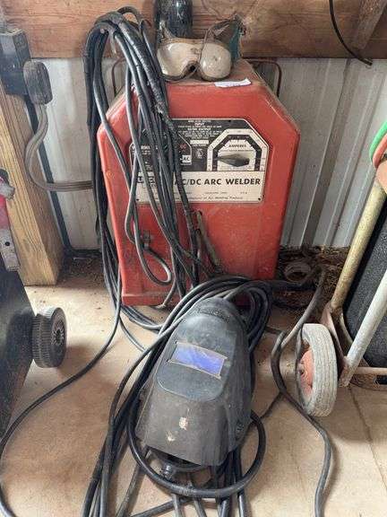 Lincoln Electric AC/DC Arc Welder with Accessories image