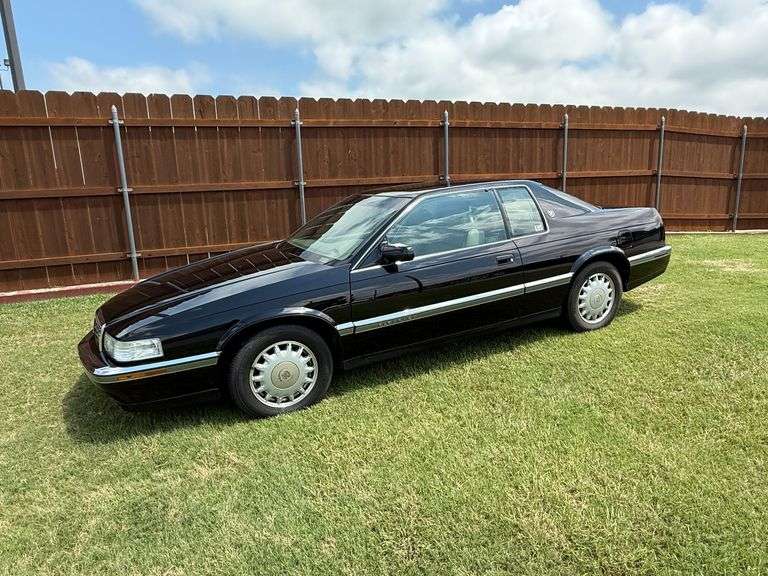1994 CADILLAC Eldorado 1994 Cadillac El Dorado 32V Northstar, 110323 Highway miles, 2nd Owner image