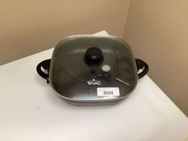 Rival Electric Skillet with Lid