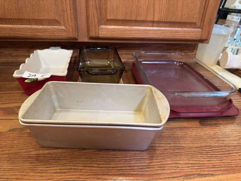 Pyrex, baking dishes, metal loaf pans