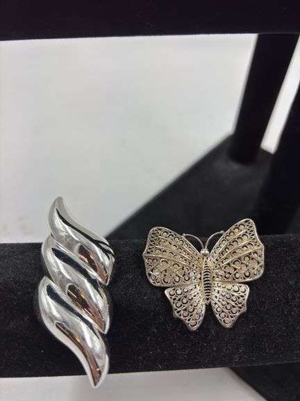 Assorted Lot of Fashion Brooches