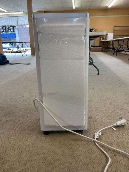 Portable air conditioner image