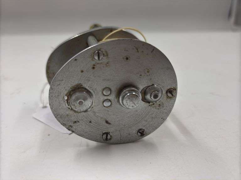 Shakespeare Direct Drive No. 1924 Fishing Reel