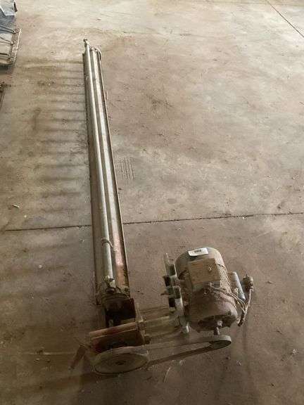 Bin Sweep Grain Auger with Electric Motor image