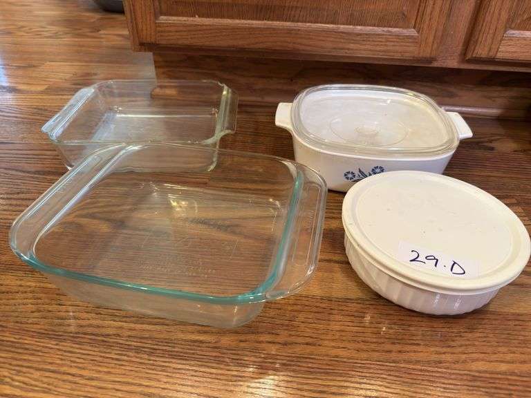 Pyrex and Corningware dishes