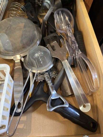 Utensils, nutcrackers, strainers