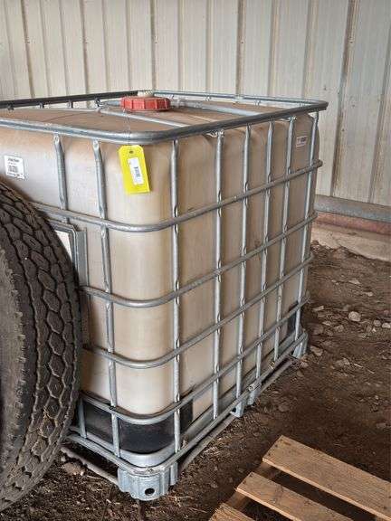 Nutrien 250 gallon tote, Acuron Herbicide image