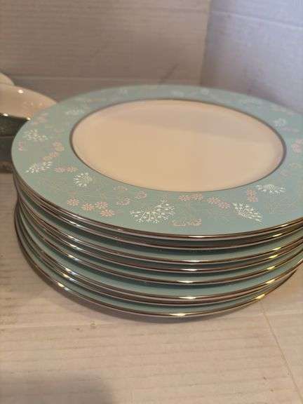 Castleton China Corsage Dinnerware Set