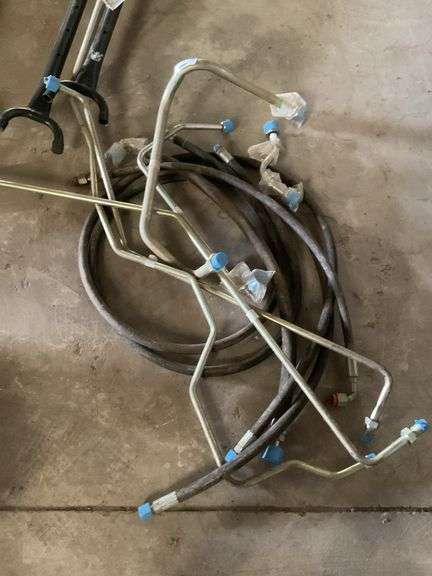 Hydraulic Hoses and Metal Tubing Lot (appears unused) image