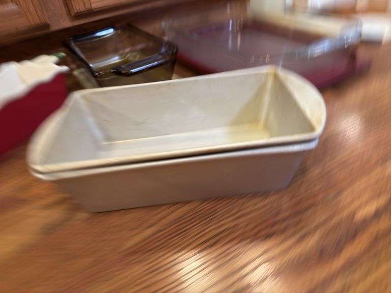 Pyrex, baking dishes, metal loaf pans