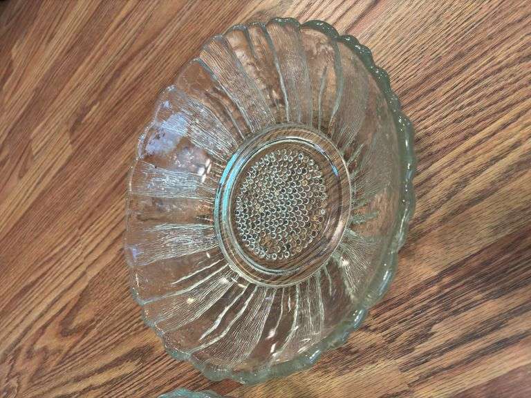 Set of Two Glass Bowls