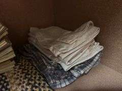Assorted Table Linens: Placemats, Napkins, and Tablecloths
