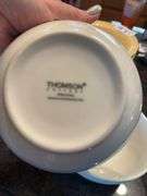 Soup bowls, two mugs, two small bowls