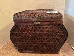 Woven Wicker Storage Trunk