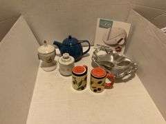 Assorted Kitchenware & Decorative Items