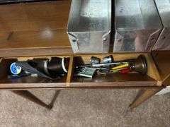 Singer Sewing Machine in Cabinet with Accessories