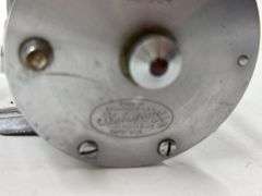 Shakespeare Model 26 Fishing Reel