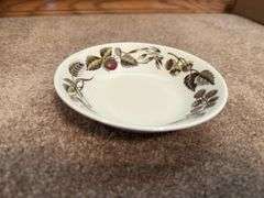 Ridgway 'Harwick' Pattern China Dinnerware Set