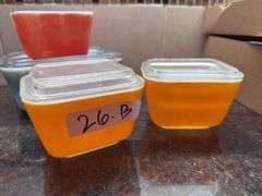 Pyrex refrigerator dishes
