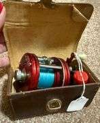 Abu Garcia Ambassadeur 5000 Fishing Reel With Original Leather Case