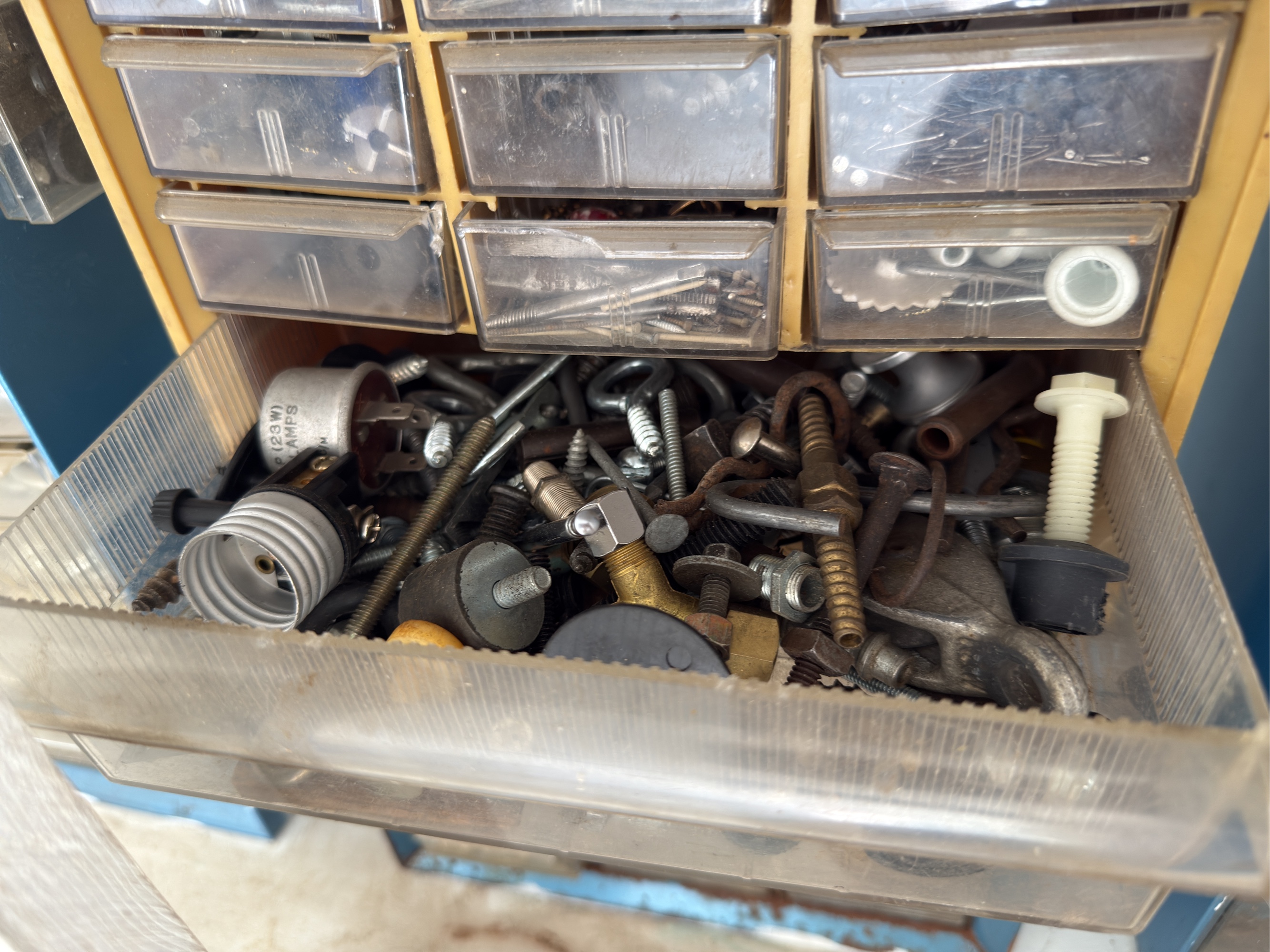 Lot image 3