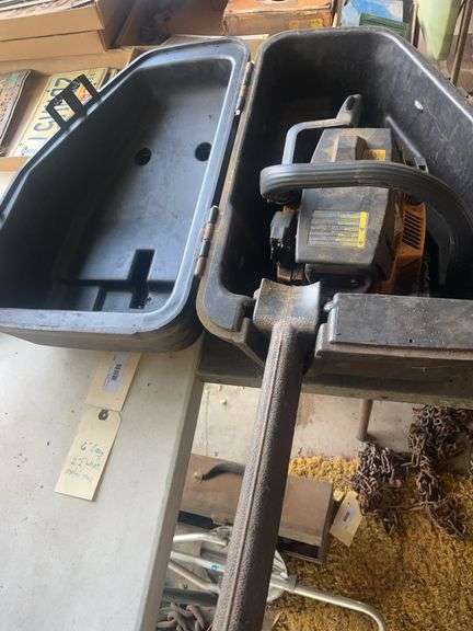 Poulan 295 Pro Chainsaw with Carrying Case image