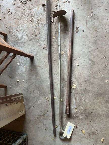 Ground Anchors and Pry Bars image