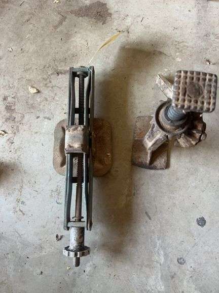 Assorted Jack Lot - Screw and Ratchet Types image