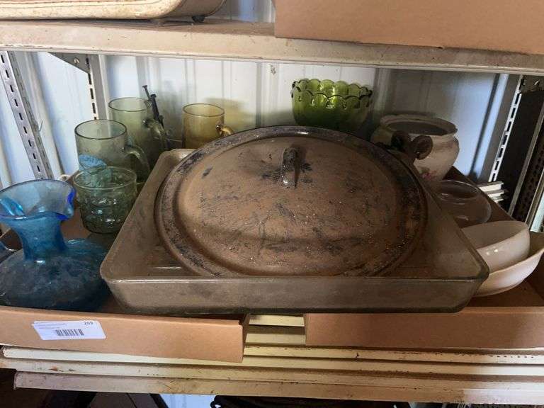 Mixed Glassware and Kitchenware Collection image