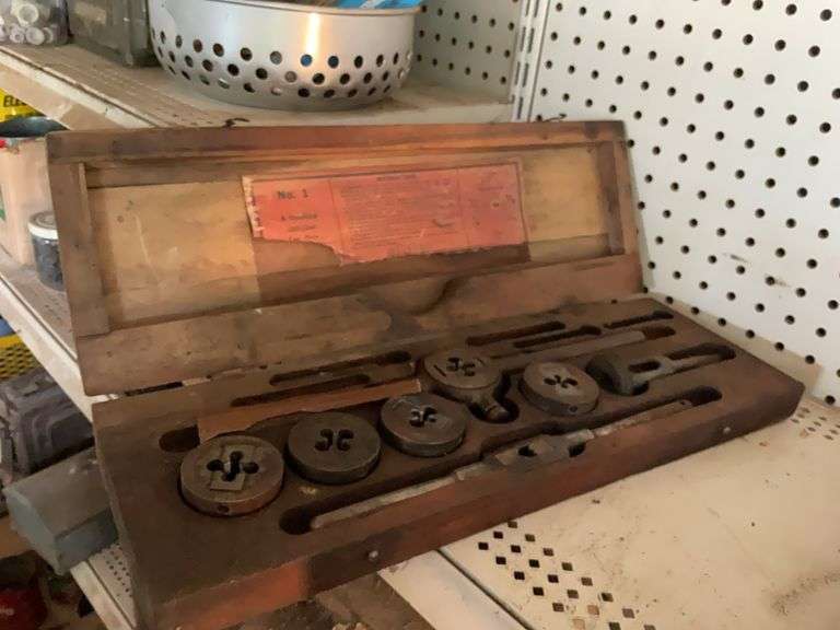 Little Giant Tap and Die Set No. 1 in Wooden Case image