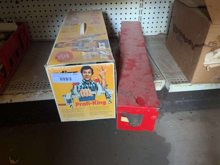 Profi-King Saw Set w/ Practical Handyman's Encyclopedia & Metal Tool Box image