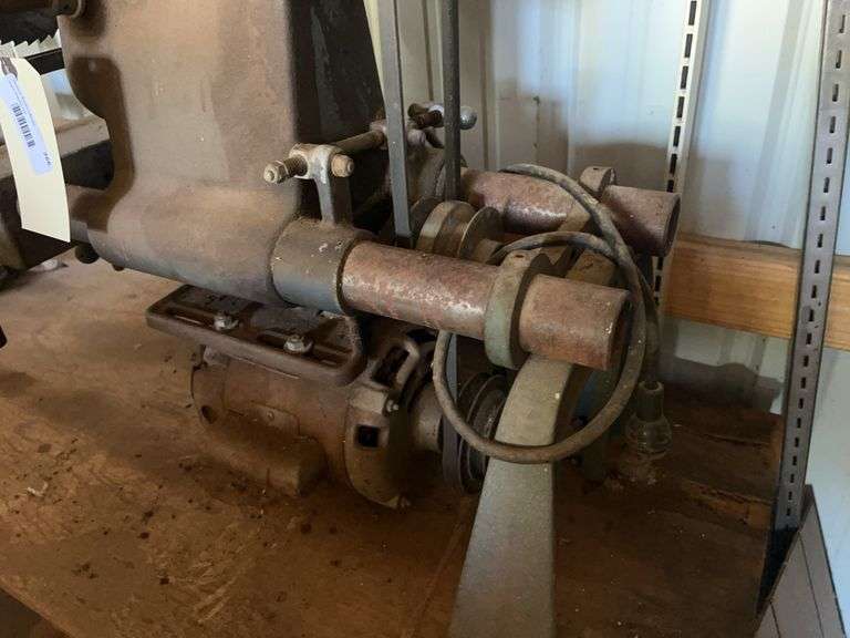 Industrial Woodworking Lathe image