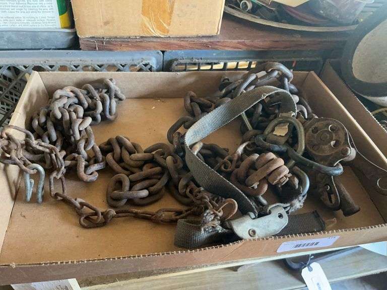 Assorted Chains and Ratchet Straps image