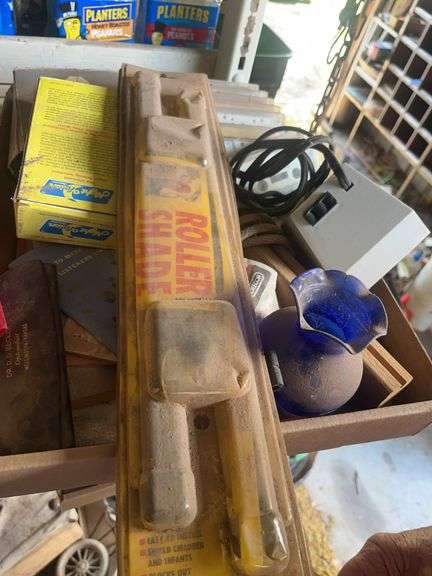 Mixed Lot Including Del Reeves 45 RPM Record, Planters Peanuts Jars, and Roller Shade image