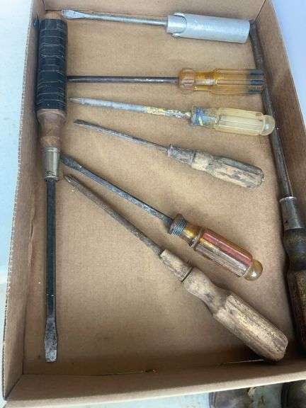 Lot of Assorted Screwdrivers image
