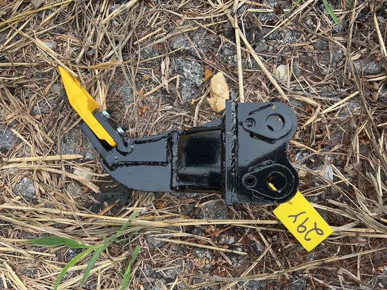 Youert Mini Excavator Scarifier image