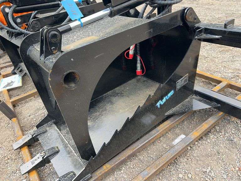 Future FT-SGB20 Skid Steer Stump Grapple Bucket - 20" Width, 48" Max Opening image