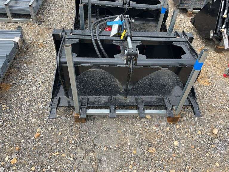 ABOSS Grab Bucket Attachment - Skid Steer Compatible image