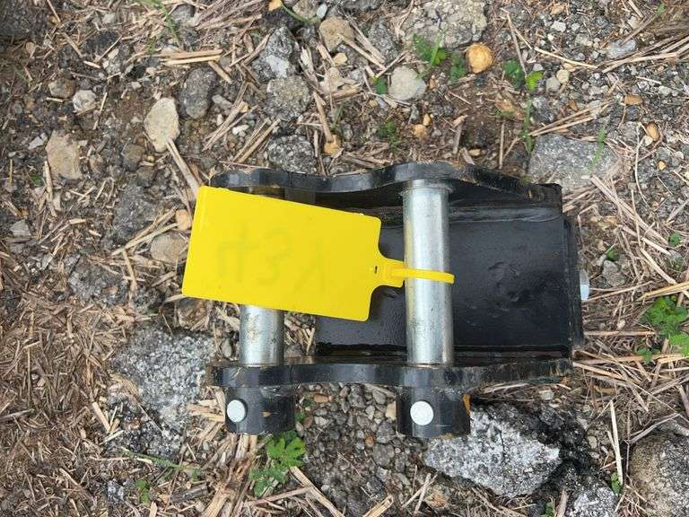 Youert Mini Excavator Quick change - Fit 1 Ton Mini image