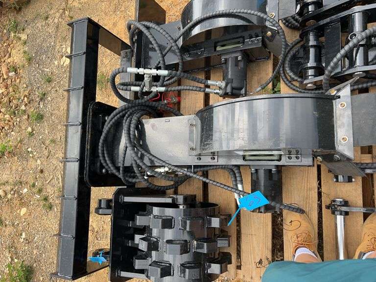 Future FT-SG45 Skid Steer Stump Grinder - 160-500RPM, 315Nm Torque, 178KG image