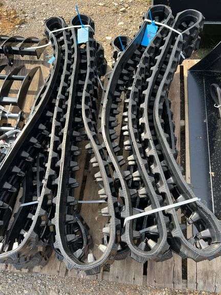 Future Mini Excavator Rubber Track - Fits 1-3 Ton Excavator image