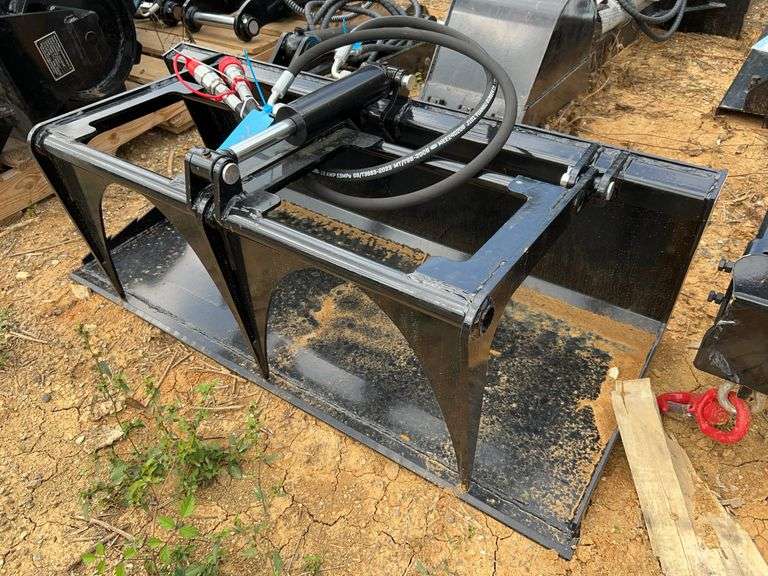 Future FT-X PG44C Mini Skid Steer Plate Grabber - 44" Width, 47" Max Opening, 10KN image