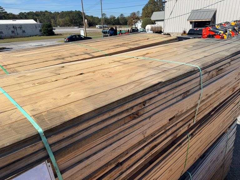(128) 2” x 6” x 12’ Pine Construction Lumber image