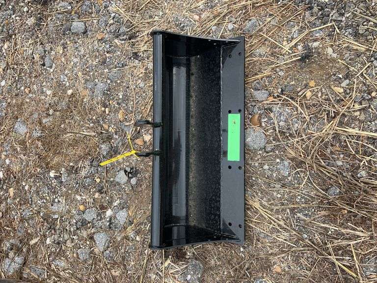 Youert Mini Excavator Mud bucket image