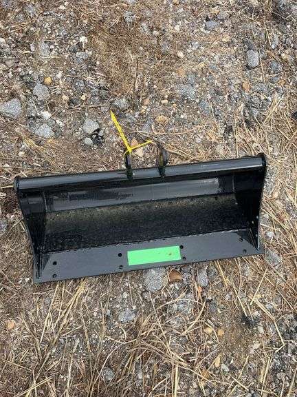 Youert Mini Excavator Mud bucket image