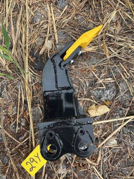 Youert Mini Excavator Scarifier image